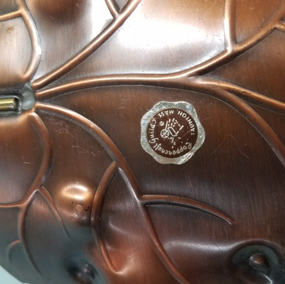 Copper Craft Guild Leaf Dish - Picture 5 of 8